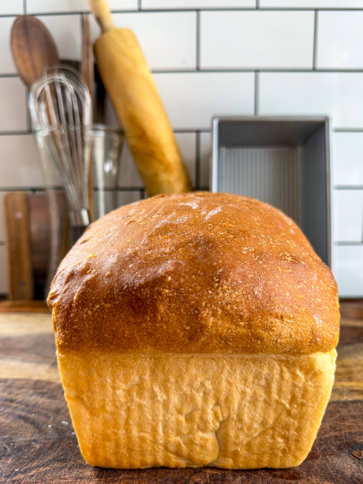 A short side view of beginner friendly sandwich bread.